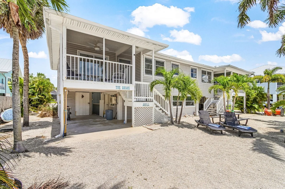 Home in Fort Myers Beach property photo 5