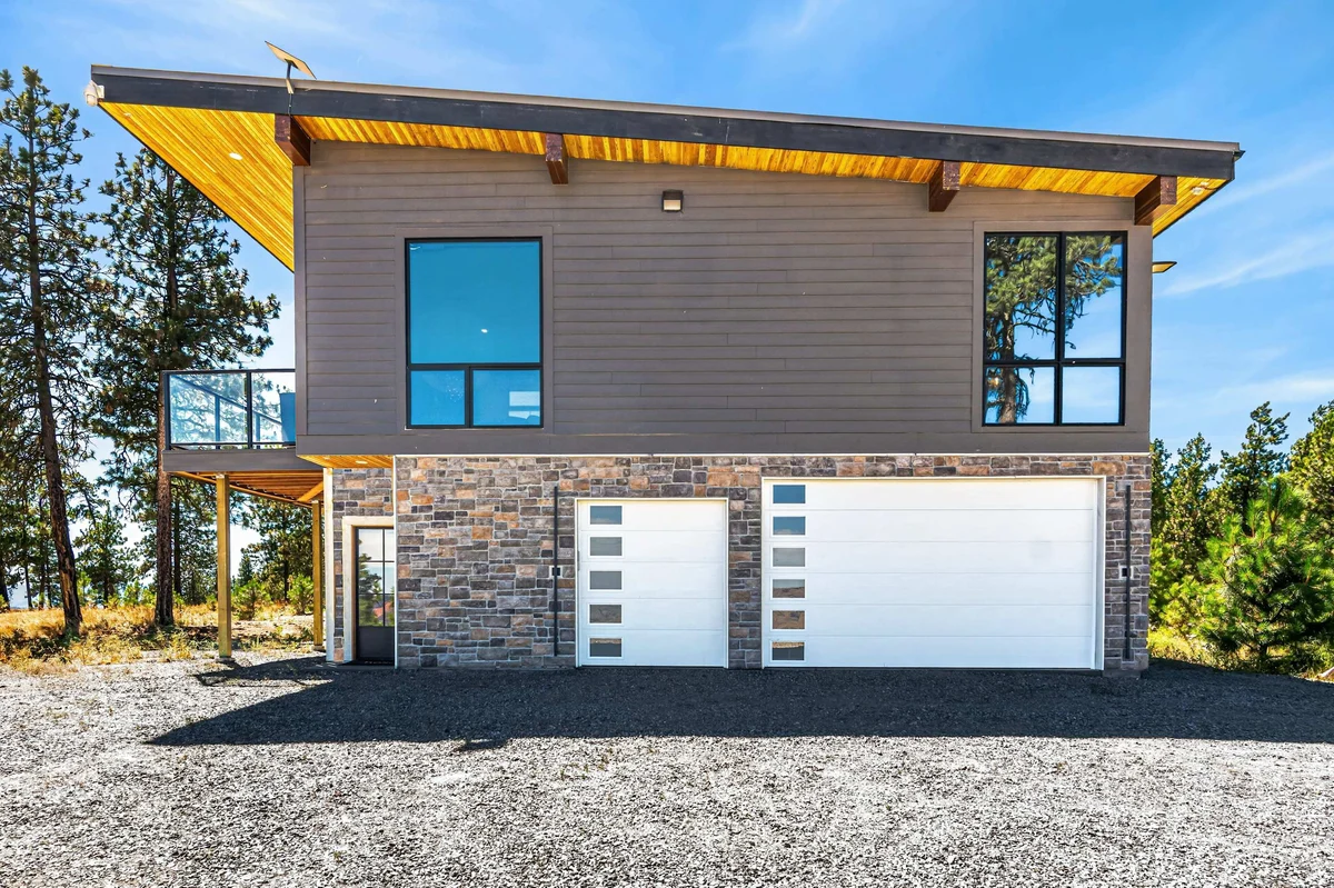 Home in Chelan property photo 2