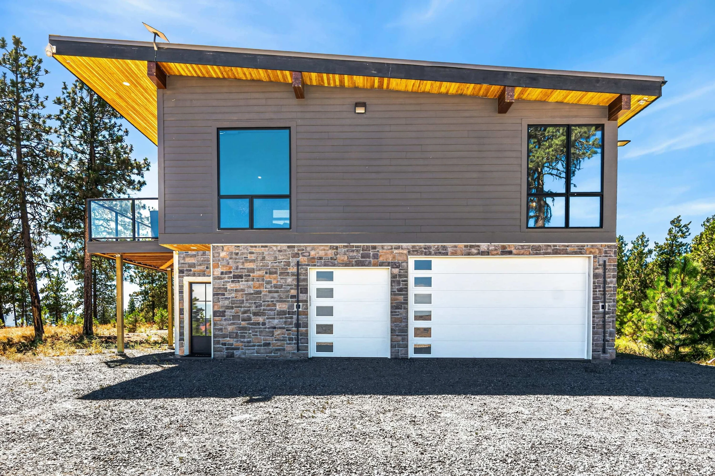 Home in Chelan property photo 2