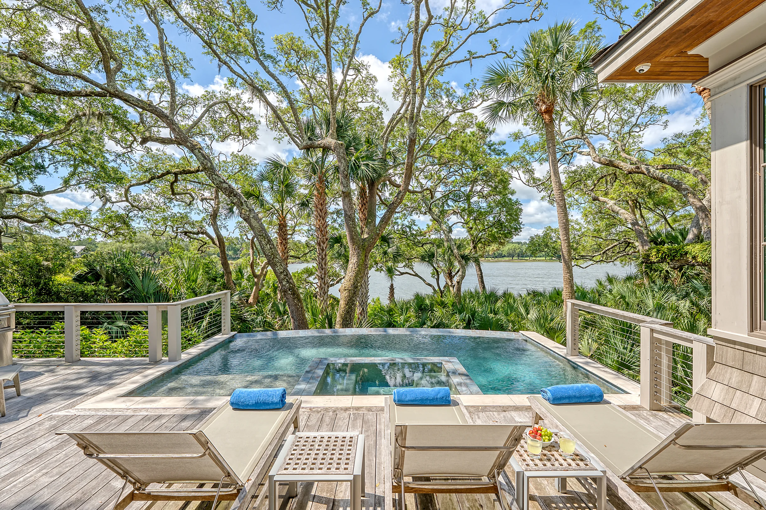 Home in Kiawah Island property photo 1