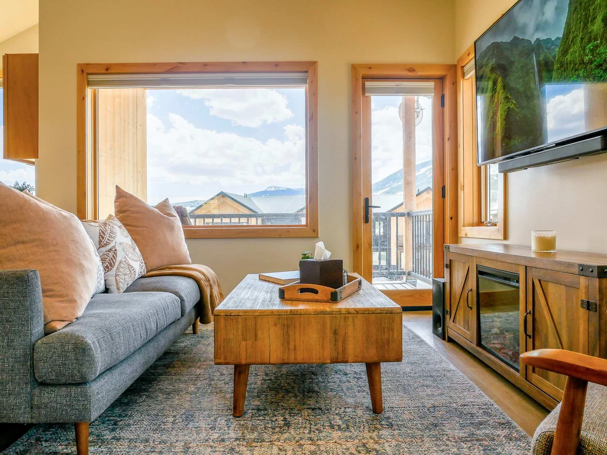 Condo in Crested Butte property photo 5