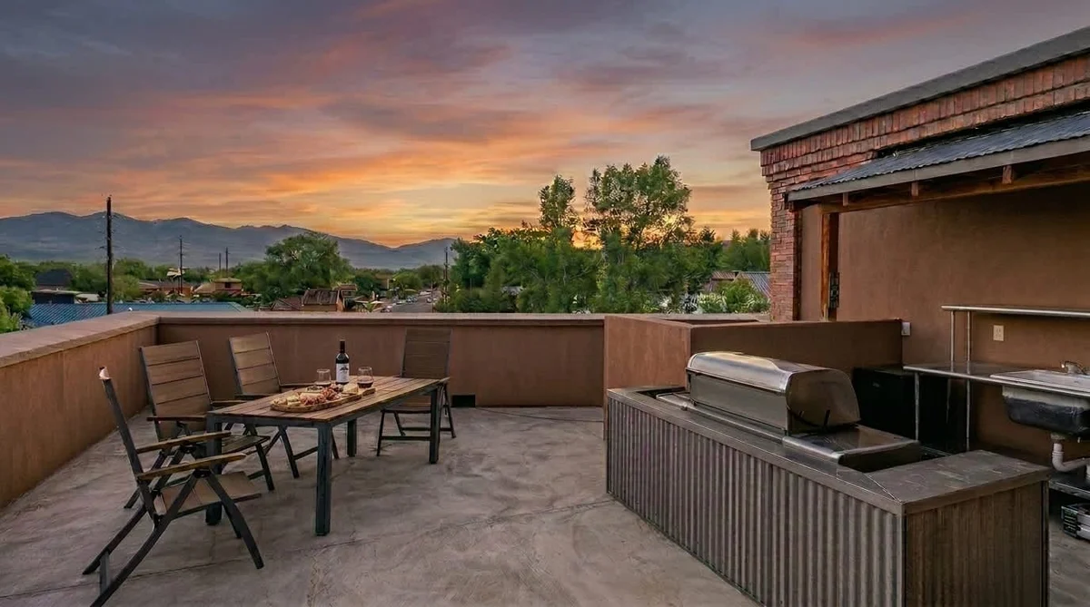 Condo in Salida property photo 3