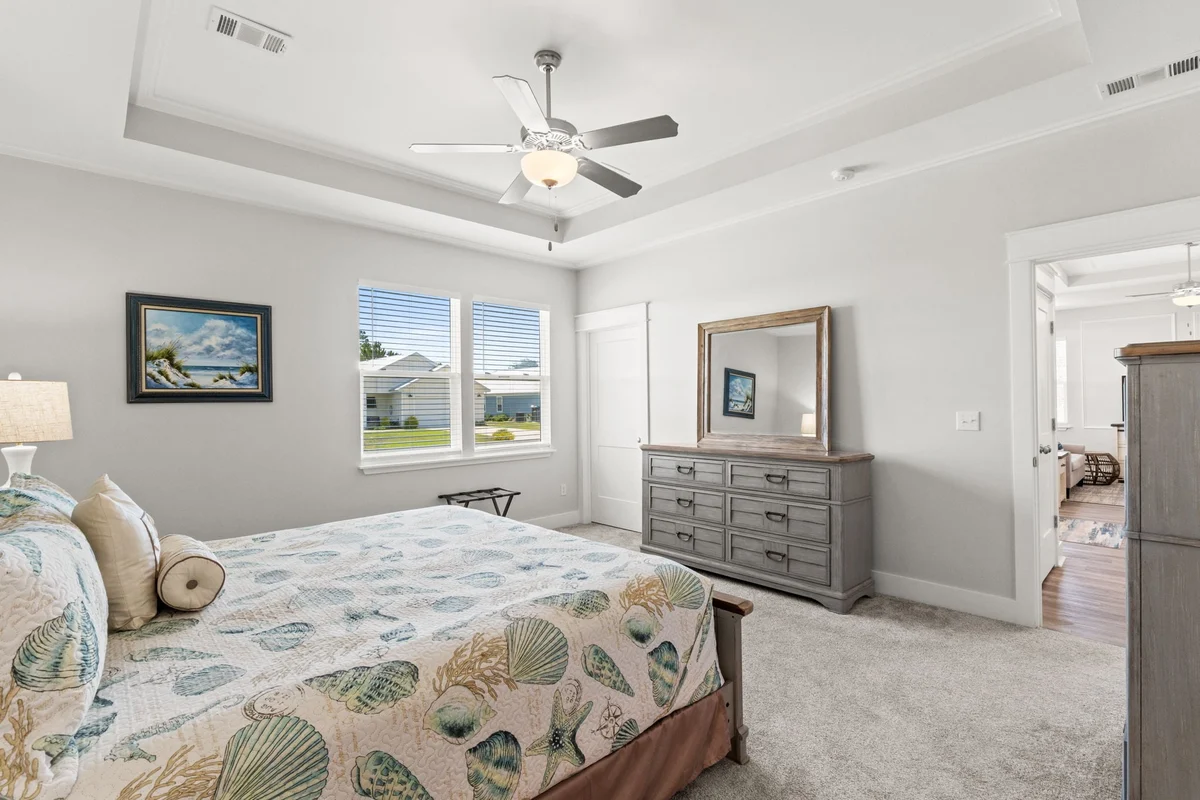 Bedroom 1 image 1