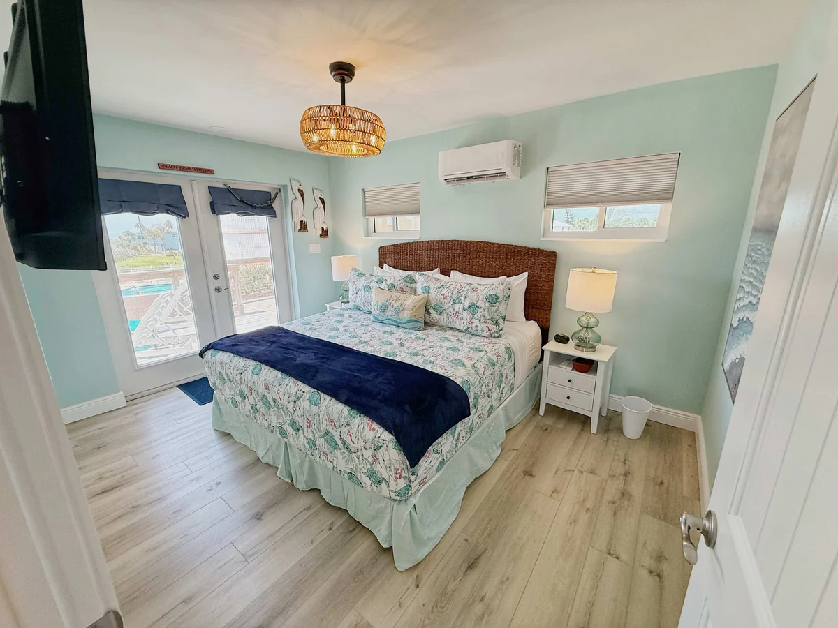Stunning Oceanfront Villa in Cocoa Beach with Private Beach Access property photo 3