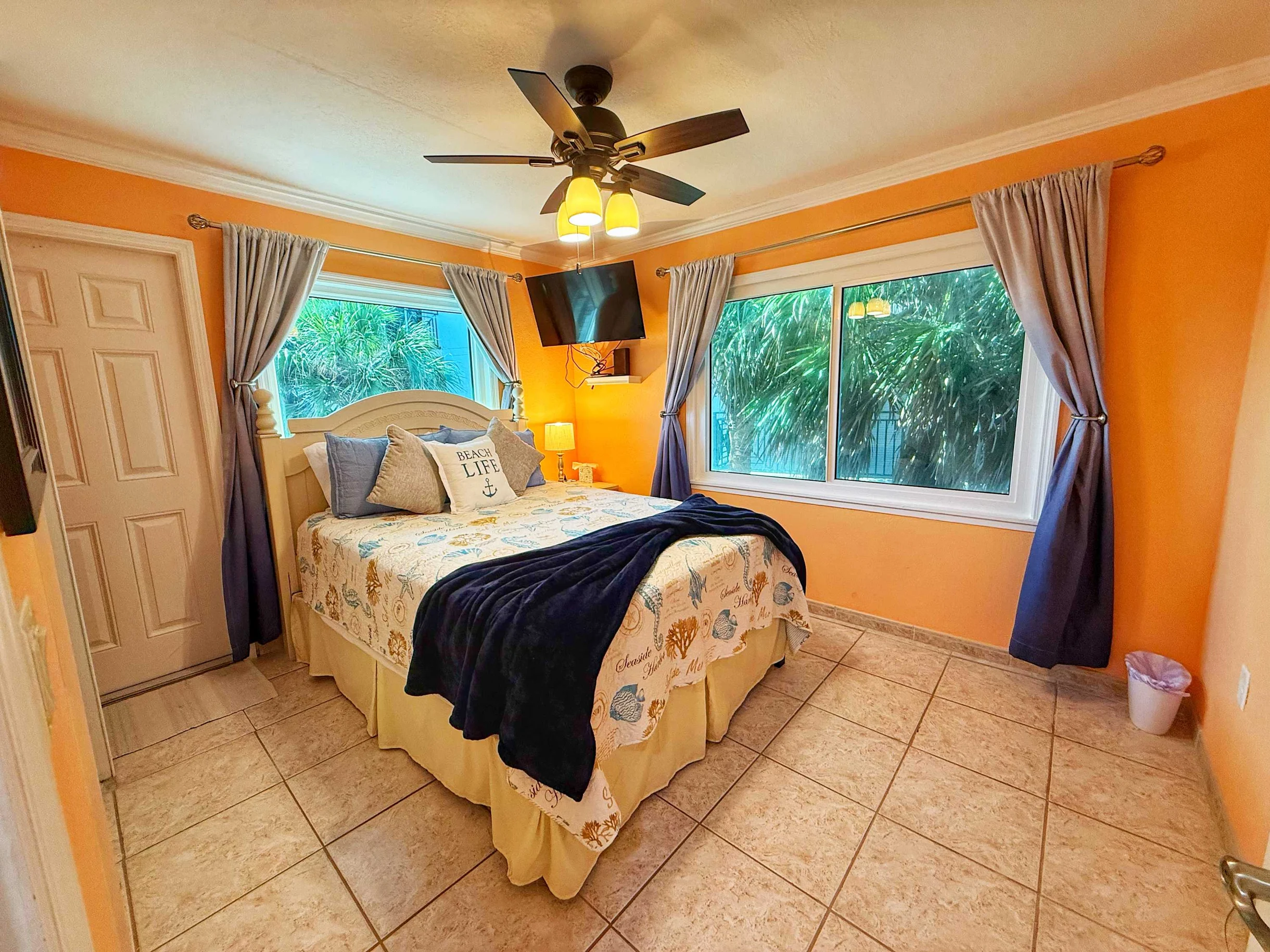 Townhome in Cape Canaveral property photo 5