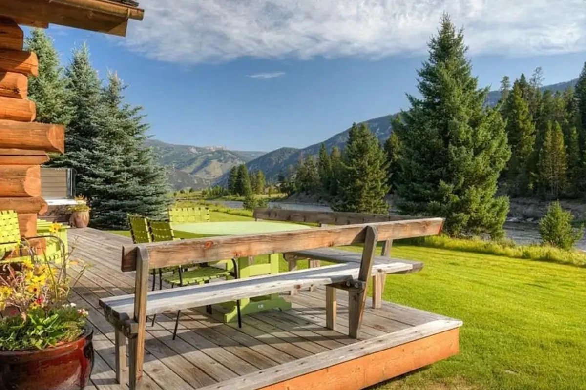 Property in Big Sky property photo 2