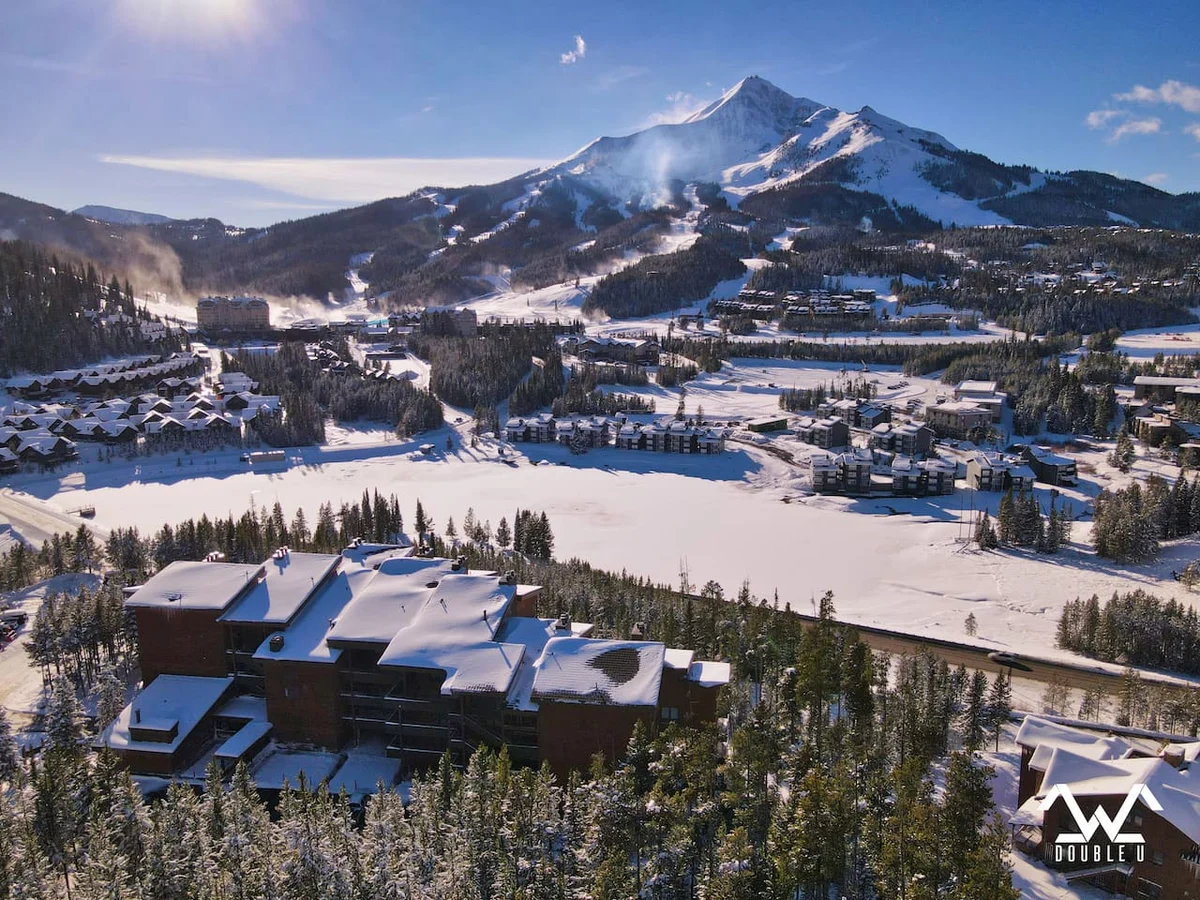 Apartment in Big Sky property photo 2