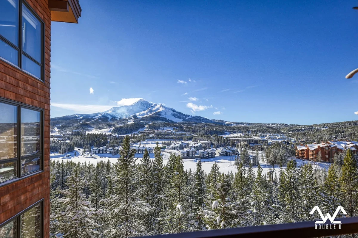 Apartment in Big Sky property photo 3
