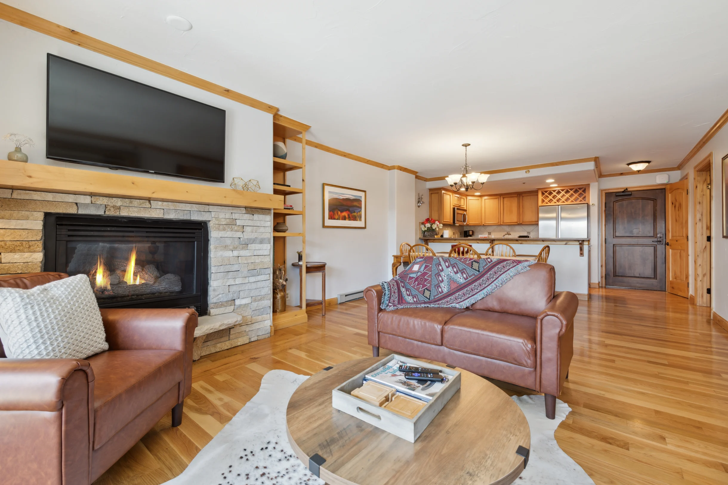 Condo in Beaver Creek property photo 4