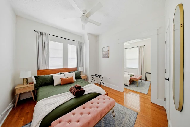 Bedroom 3 image 1