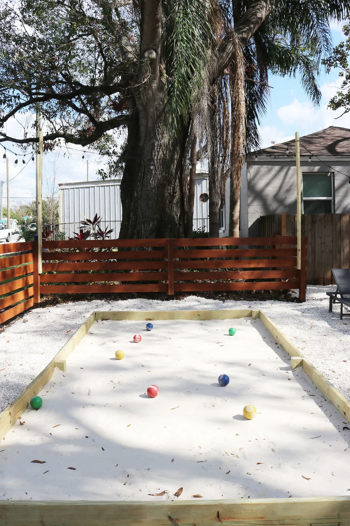 Home in Tampa property photo 4