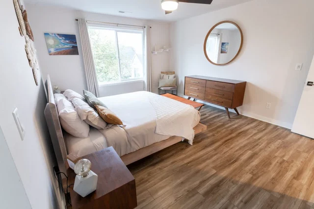 Bedroom 1 image 1