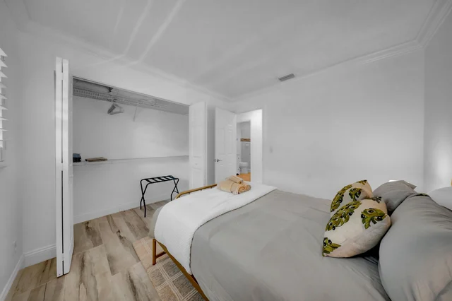 Bedroom 3 image 1