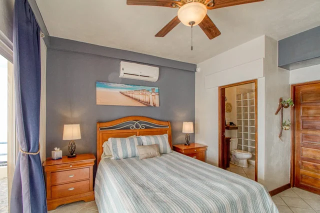 Bedroom 1 image 1