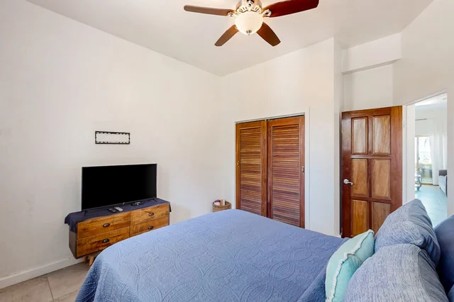 Bedroom 1 image 1