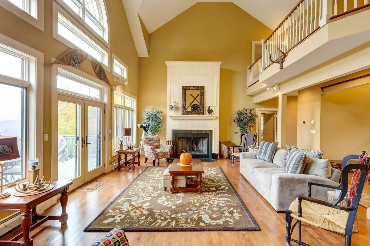 Home in Bovina Center property photo 3