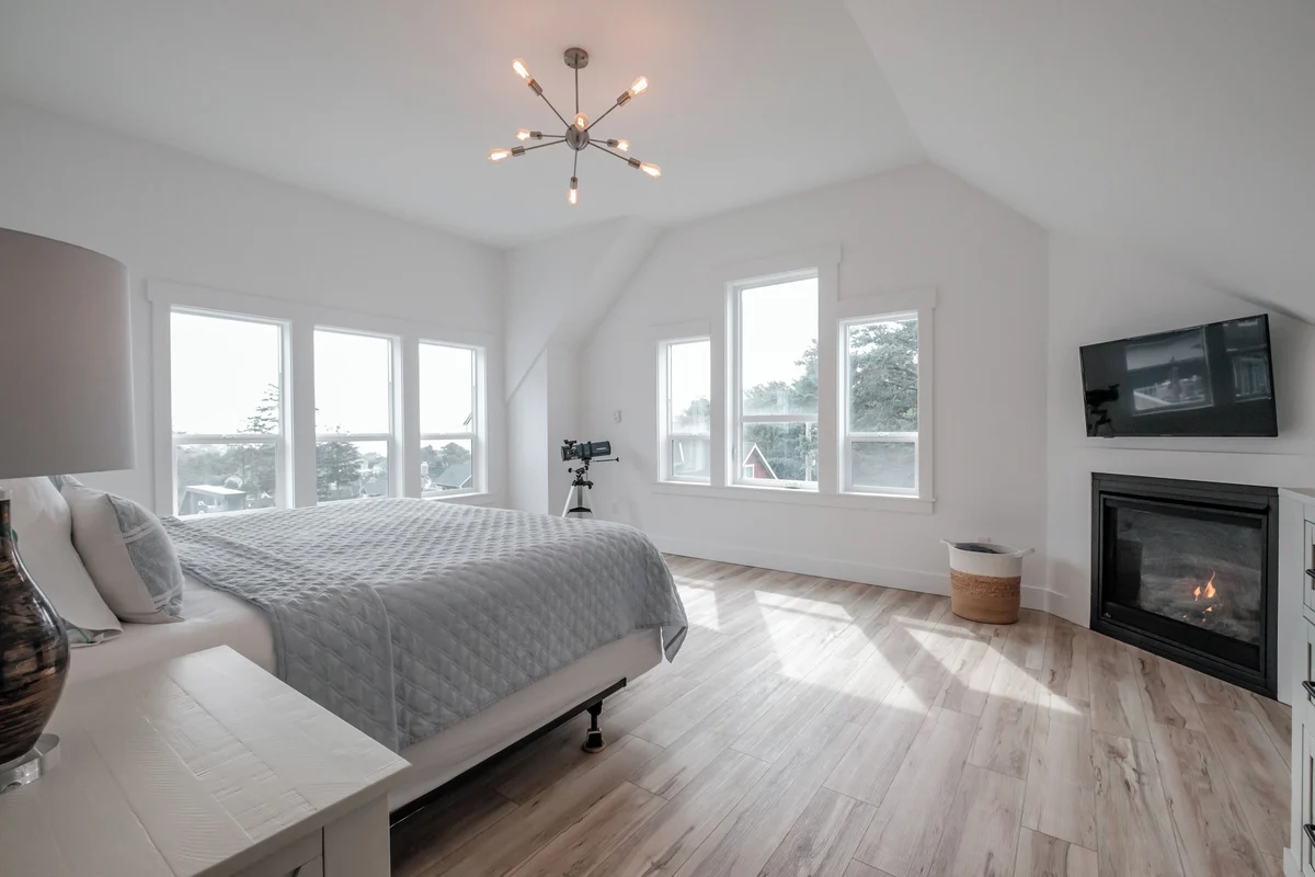 Bedroom 1 image 1