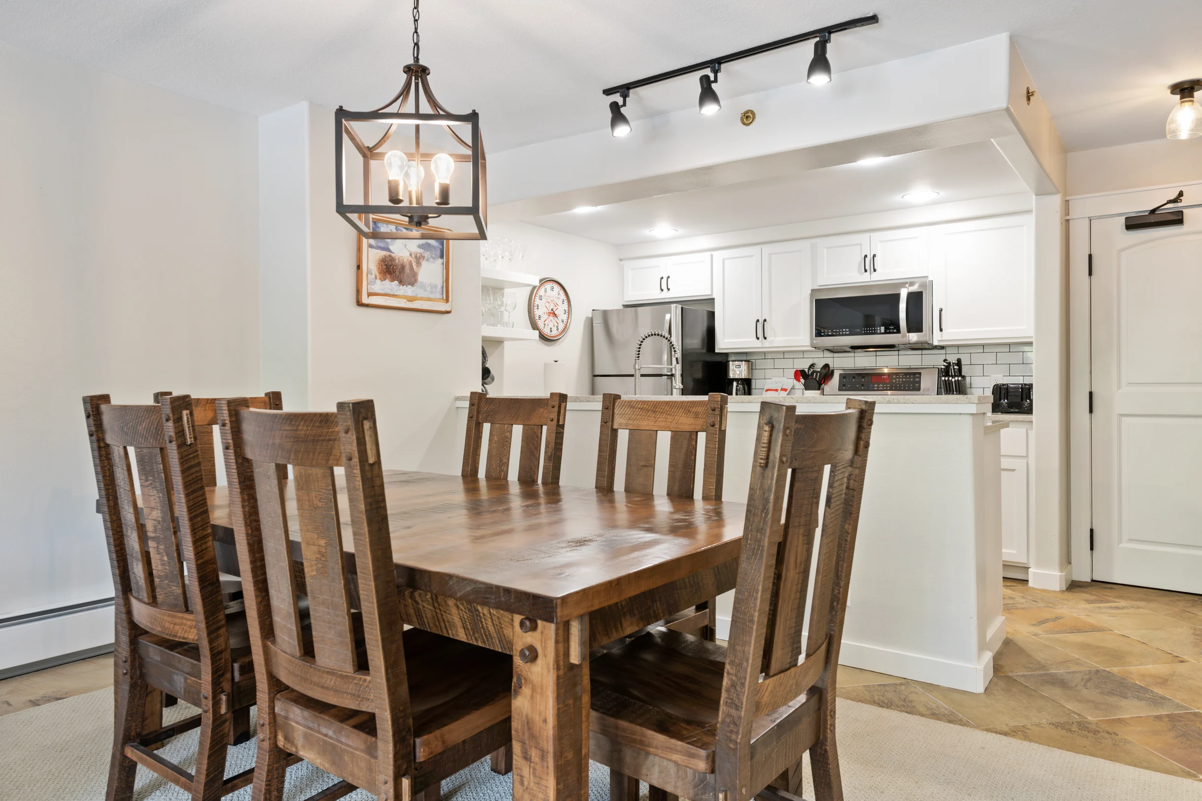 Condo in Beaver Creek property photo 4