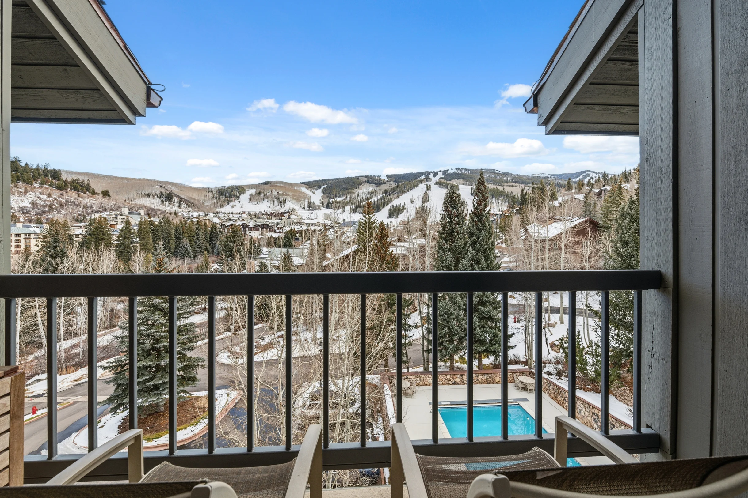 Condo in Beaver Creek property photo 5