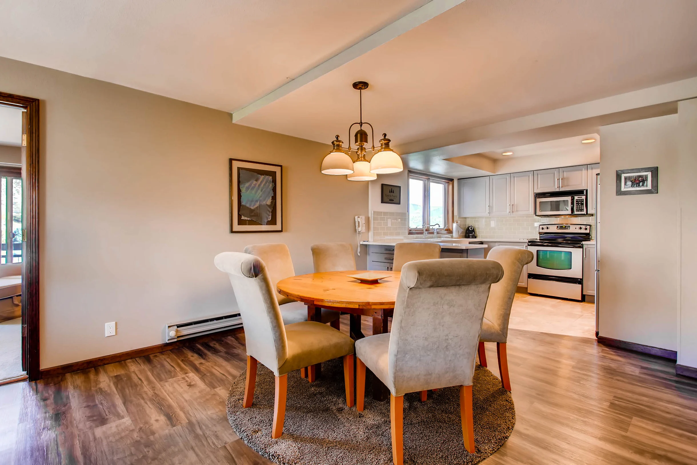 Condo in Avon property photo 4