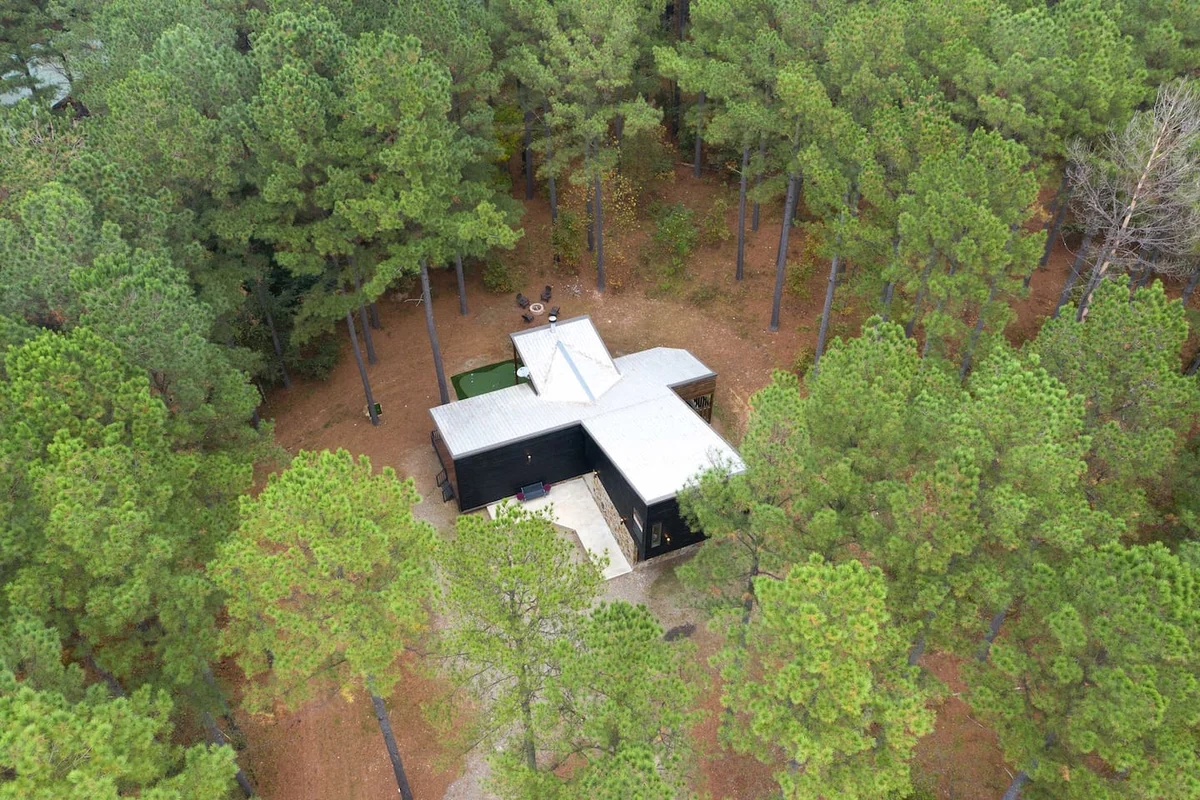 Property in Broken Bow property photo 4
