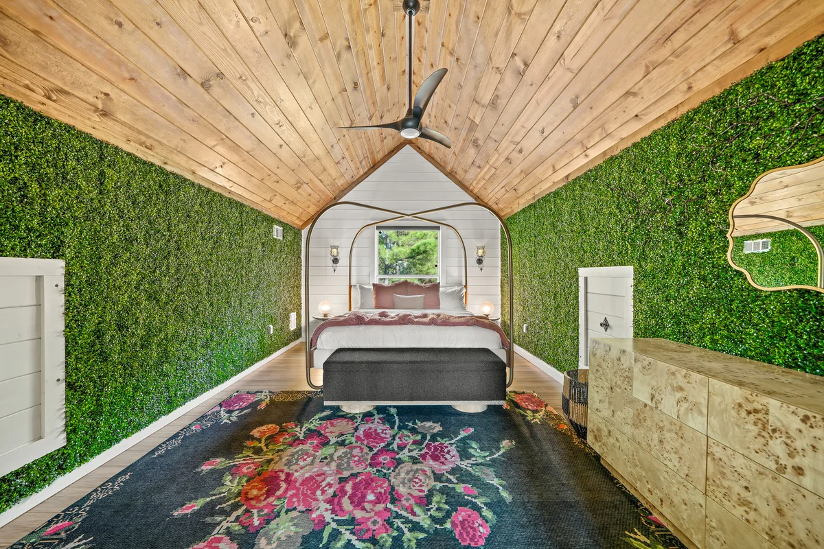 Bedroom 1 image 1