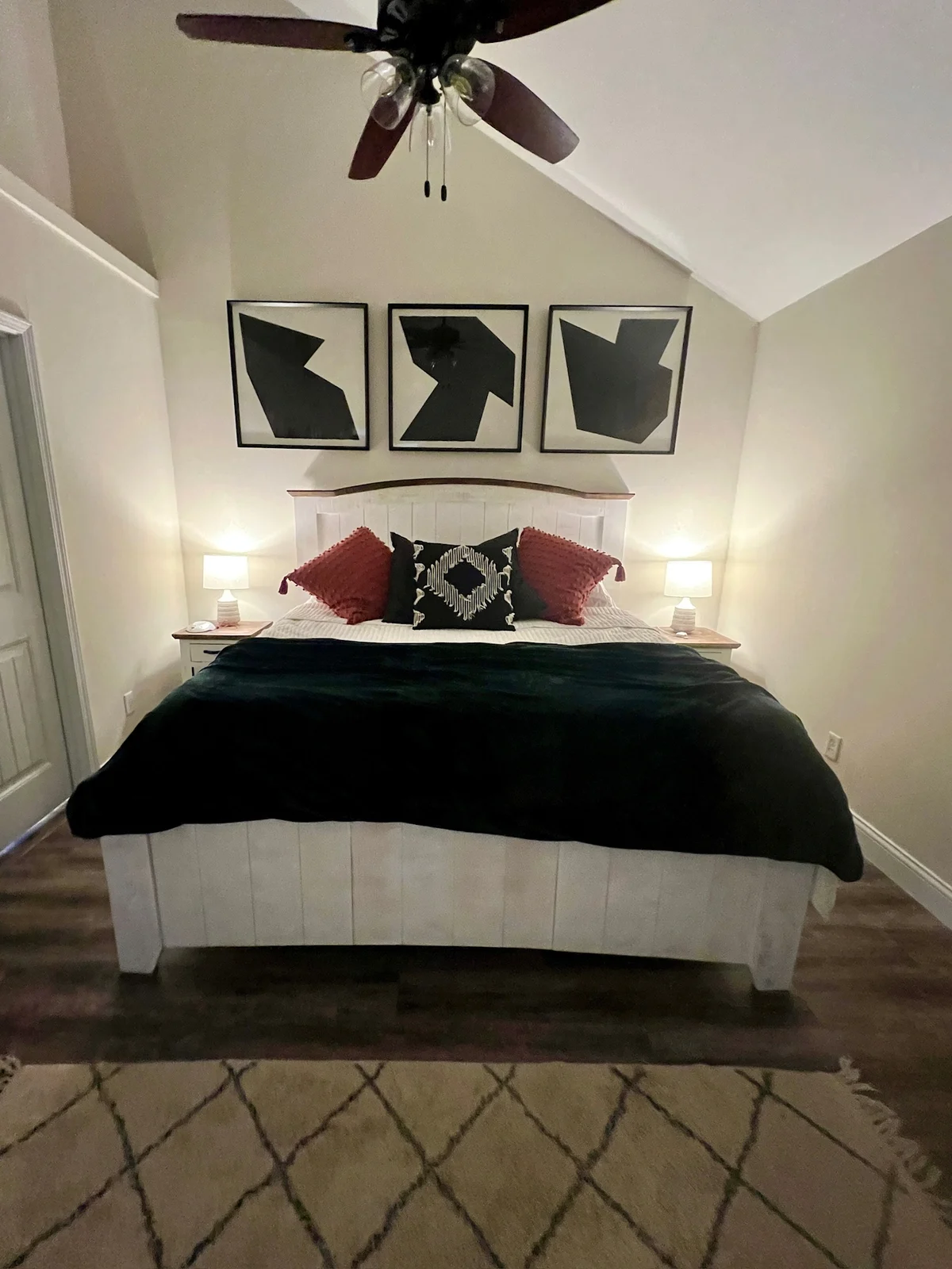 Bedroom 3 image 1