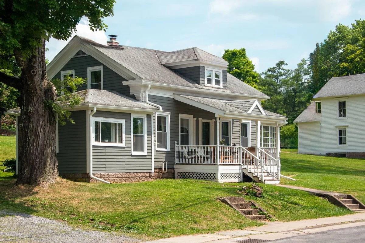 Vintage Catskills Home, Bucolic Views & Coziness property photo 5