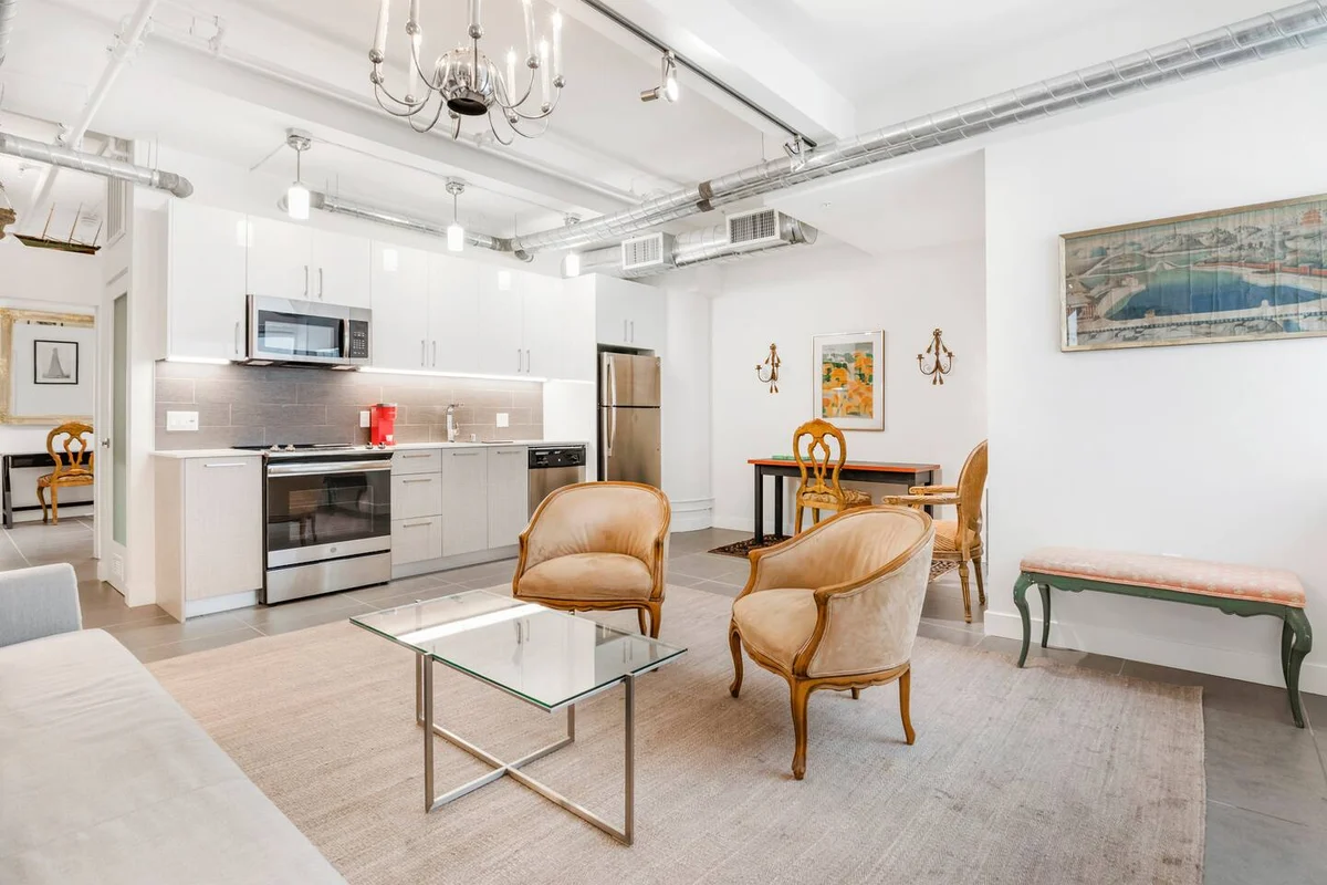 Apartment in Los Angeles property photo 5