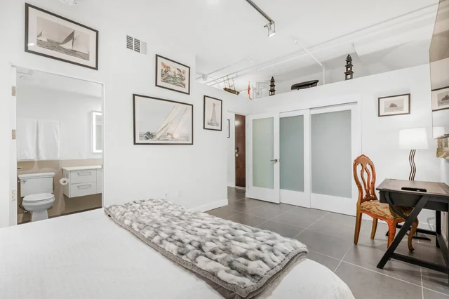 Bedroom 3 image 1