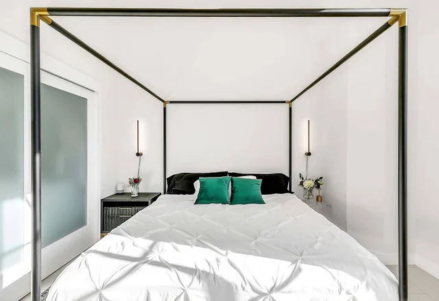 Bedroom 1 image 1