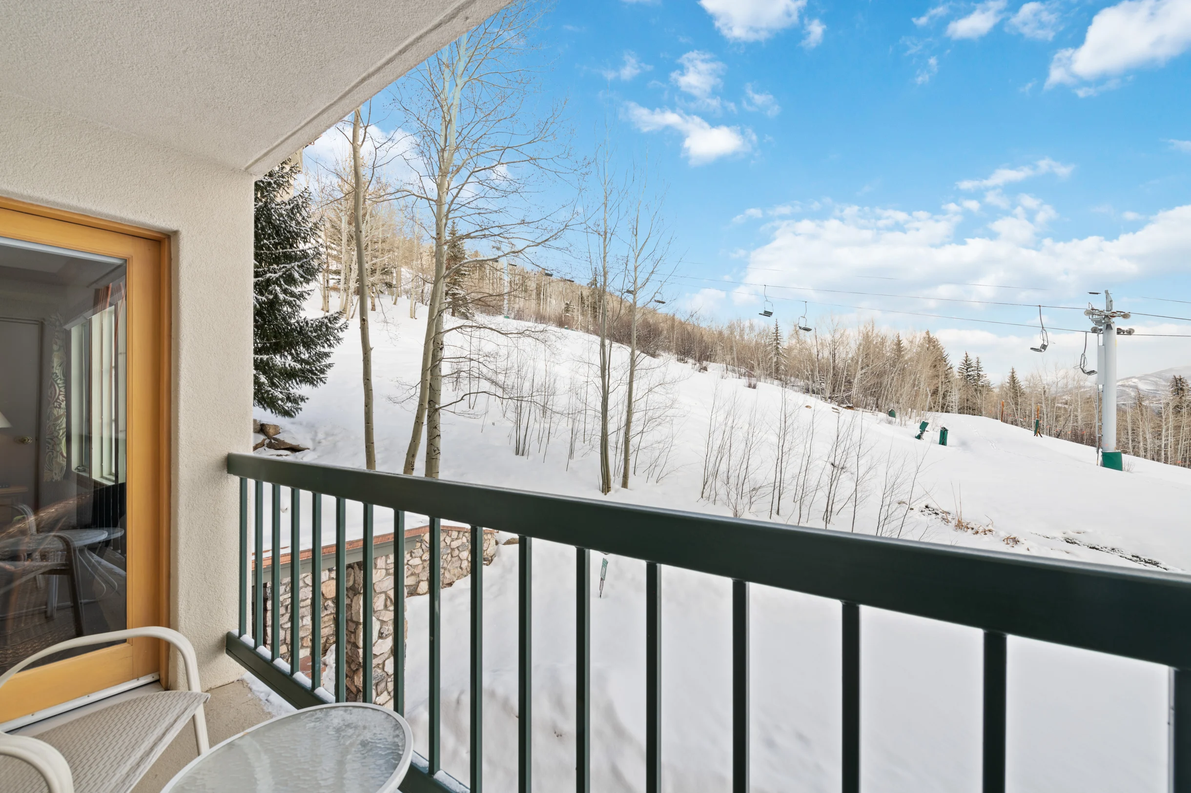 Condo in Beaver Creek property photo 2