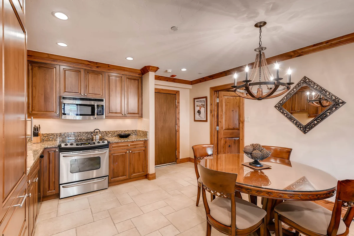 Condo in Vail property photo 4