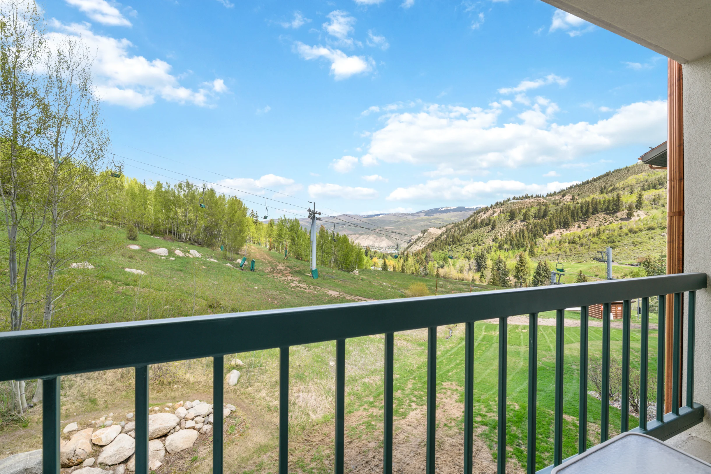 Condo in Beaver Creek property photo 2