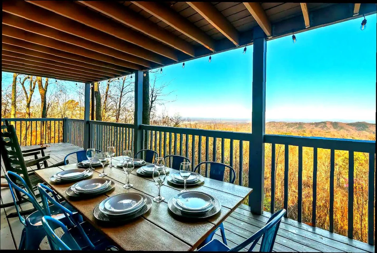 Breathtaking Views Secluded Upscale Family Cabin property photo 3