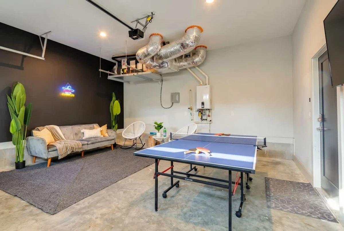 Home in Nashville property photo 5