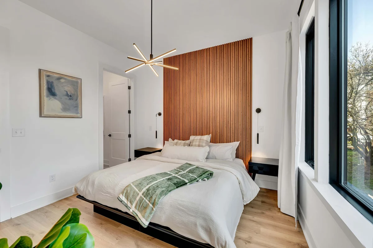 Bedroom 3 image 1