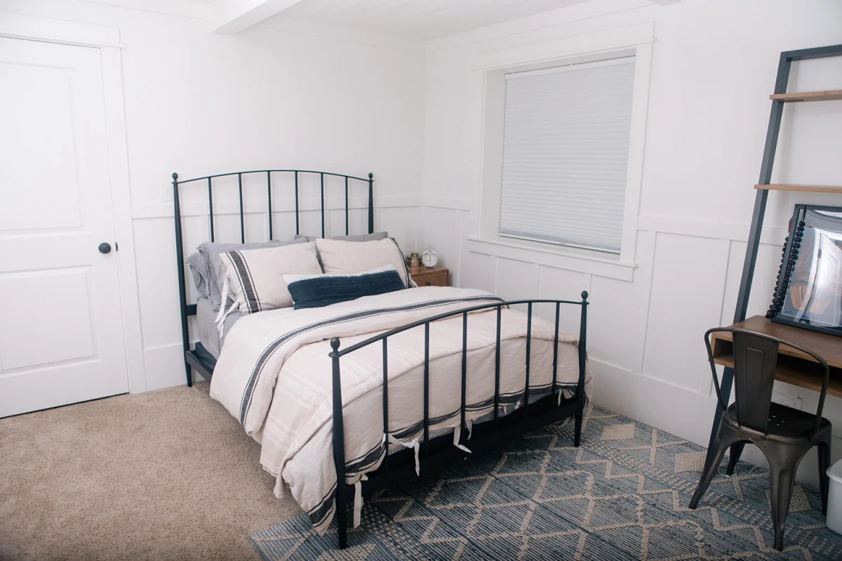 Bedroom 5 image 1