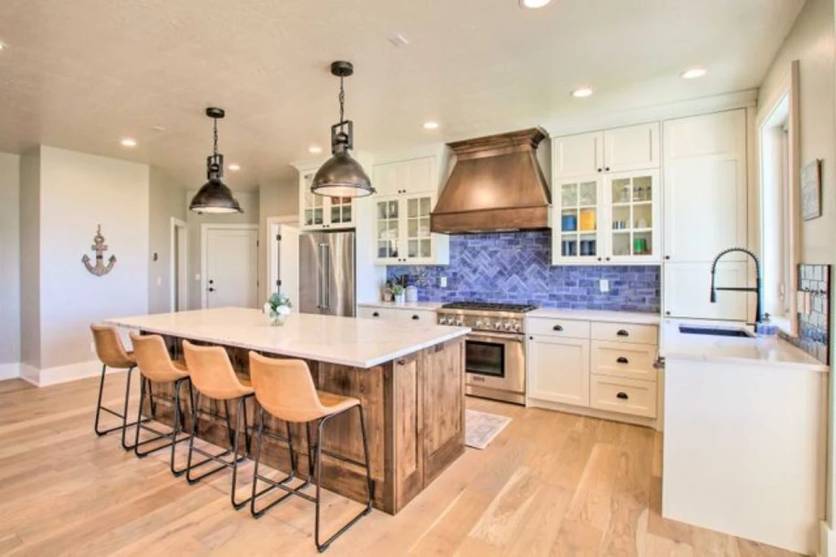 Home in Fish Haven property photo 5