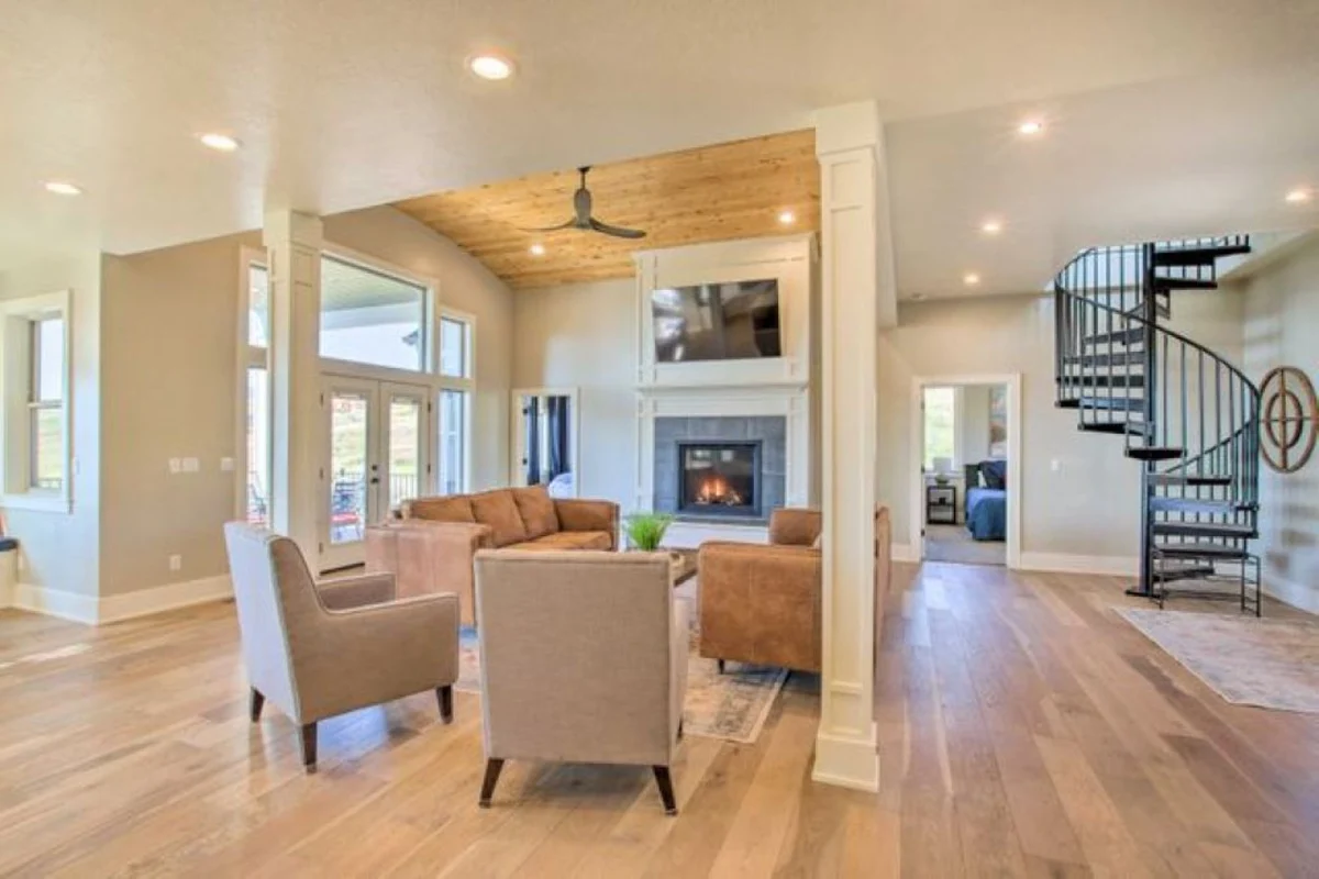Home in Fish Haven property photo 2