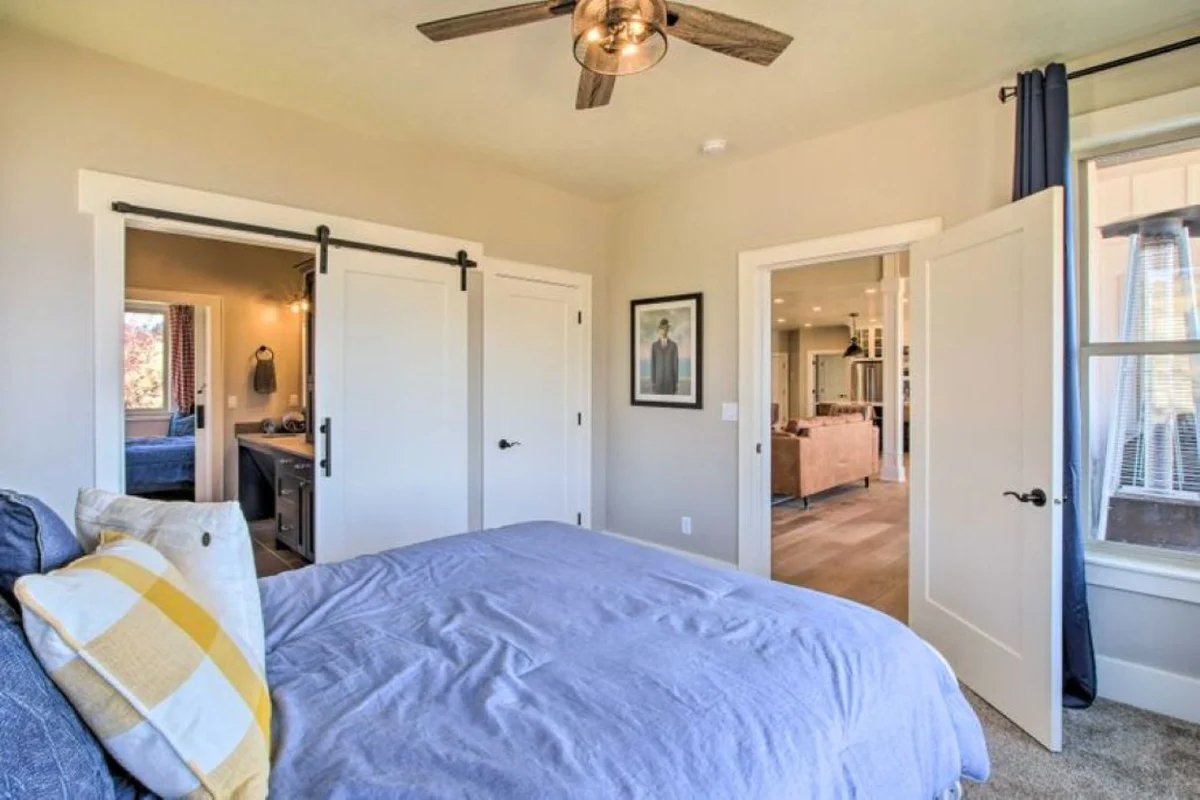 Bedroom 3 image 1