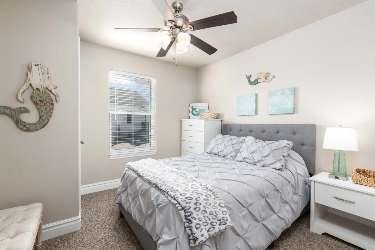 Bedroom 3 image 1