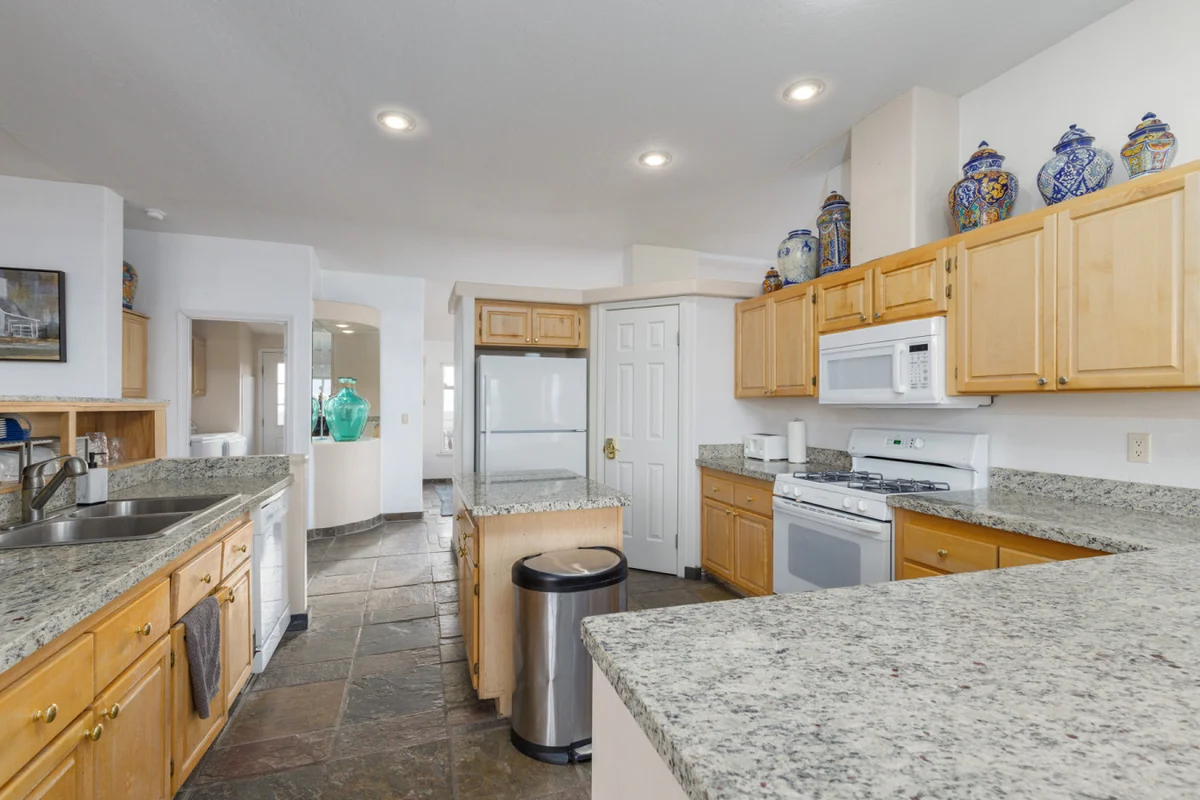 Home in Saint Charles property photo 3