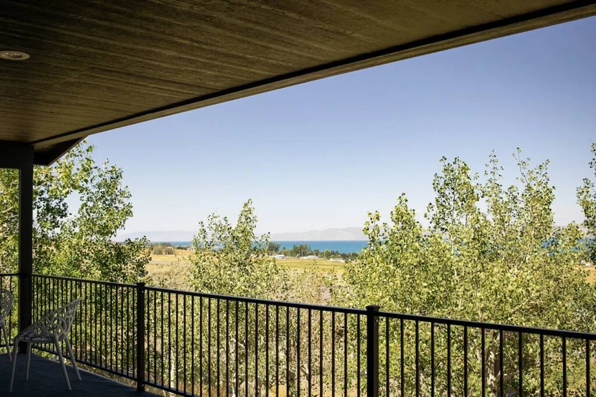 Home in Garden City property photo 4