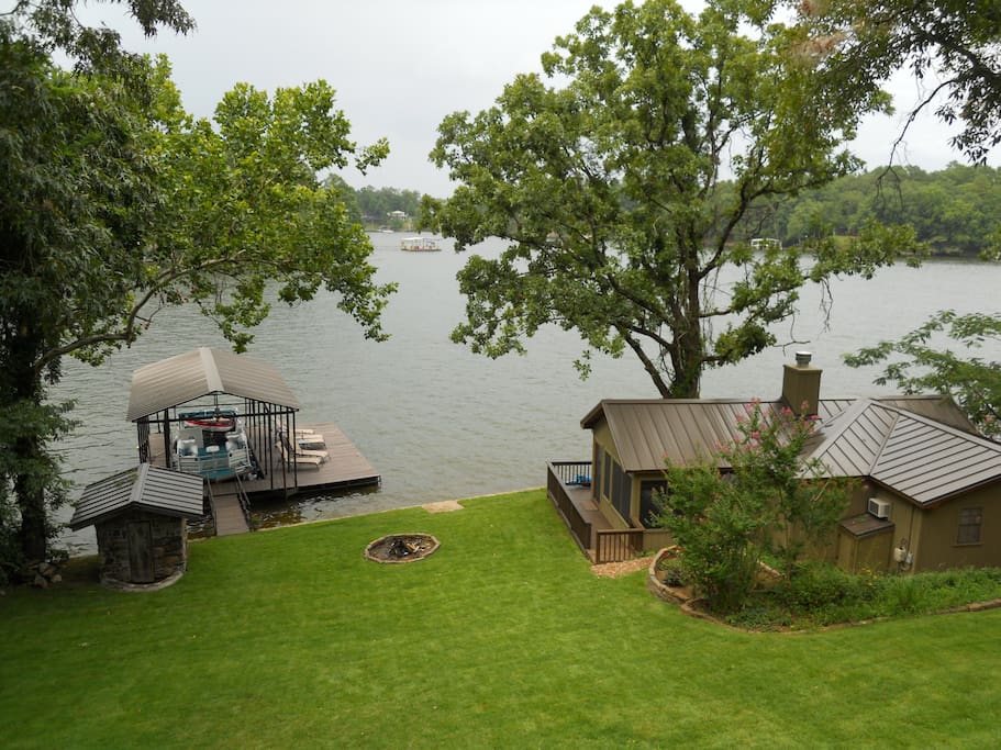 Home in Garland County property photo 2
