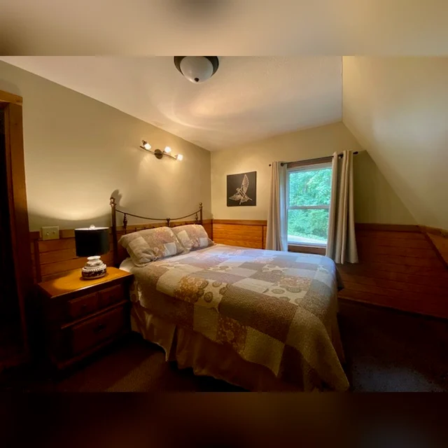 Bedroom 1 image 1