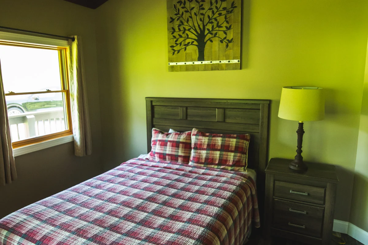 Bedroom 1 image 1
