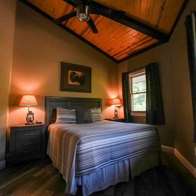 Bedroom 3 image 1