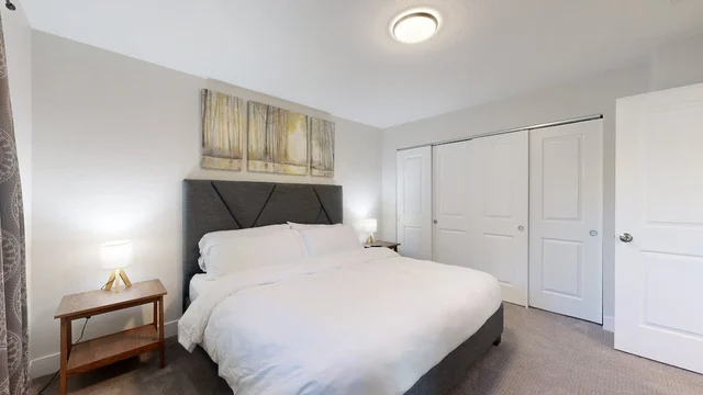 Bedroom 1 image 1