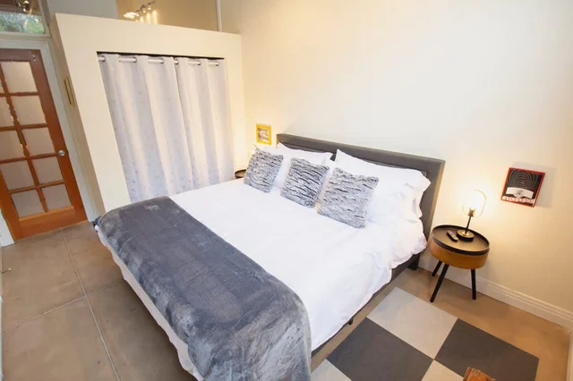 Bedroom 3 image 1